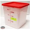 Image 1 : NEW CAMBRO 8QT SQUARE DRY INGREDIENT BIN W/ LID