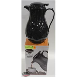 NEW WINCO 64 OZ BLACK SWIRL THERMAL BEVERAGE