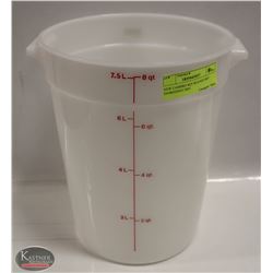 NEW CAMBRO 8QT ROUND DRY INGREDIENT BIN