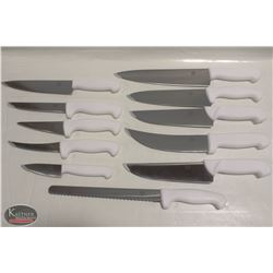 NEW & COMPLETE KITCHEN KNIFE SET