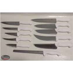 NEW & COMPLETE KITCHEN KNIFE SET