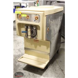 TAYLOR COUNTER TOP SLUSH MACHINE