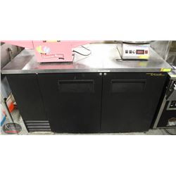 5' TRUE UNDERCOUNTER REFRIGERATOR W/ STEEL COUNTER