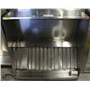 Image 1 : 4' STAINLESS STEEL HOODVENT W/ GREASE CATCHERS