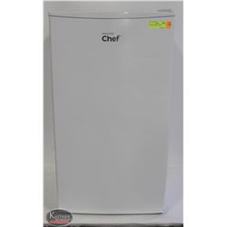 MASTER CHEF MINI FRIDGE