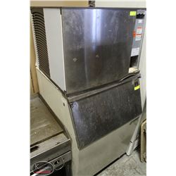MANITOWOC ICE MAKER W/ BIN