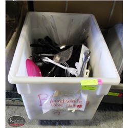 TRAY OF MANY VARIOUS KITCHEN UTENSILS