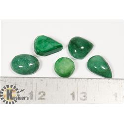 #173-GREEN EMERALD GEMSTONE 67.90ct