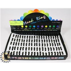 DISPLAY OF 100 MOOD RINGS, ASSORTED SIZES