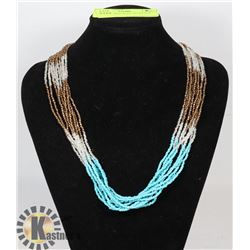 TRI-COLOURED BEAD NECKLACE