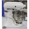 Image 2 : WHITE KITCHEN AID ULTRA POWER MIXER