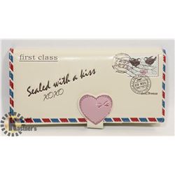 NEW SHAG WEAR WOMENS WALLET