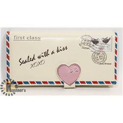 NEW SHAG WEAR WOMENS WALLET