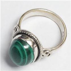 SILVER RING (SIZE 6.5)