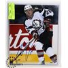 Image 1 : THOMAS VANEK  AUTOGRAPHED 8 X 10" PHOTO NO  COA