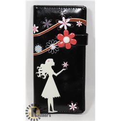 NEW SHAG WEAR WOMENS WALLET