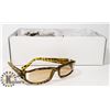 Image 1 : BOX OF LEOPARD PRINT DESIGNER SUNGLASSES