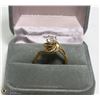 Image 1 : LADIES ESTATE GOLD TONED SOLITAIRE RING