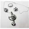 Image 1 : 11)  SET OF SILVER PLATED AND WHITE
