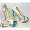 Image 1 : FLORAL STILETTOS, SIZE -10