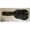 Image 1 : CAMO DESIGNED SOFT GUITAR CARRYING CASE