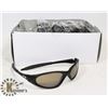 Image 1 : BOX OF BLACK OAKLEY STYLED SUNGLASSES