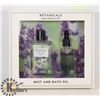 Image 1 : NEW LAVENDER SCENT BODY MIST AND BATH OIL SET