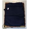 Image 1 : LOT OF 5 NEW W/ TAGS V-NECK COTTON SWEATERS - NAVY