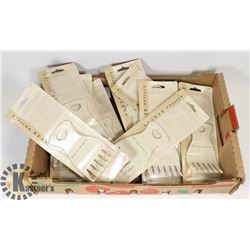 FLAT OF NEW AFRICAN BEAUTY COMBS - 8-9PCS PER FLAT