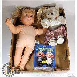 COLLECTOR BABY LOVES TO TALK TOYBIZ DOLL -1992