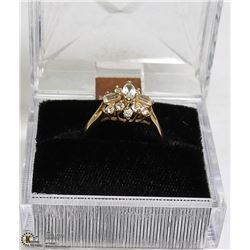 ESTATE LADIES CLUSTER RHINESTONE RING SIZE 7