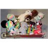 Image 1 : LARGE FLAT OF NEW TY TOYS