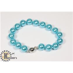#132-SEA SHELL PEARL BRACELET 10mm/ 8"