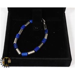 BLUE WOOD & METAL BRACELET