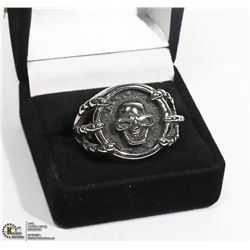 NEW MEN'S SKULL RING SURROUNDED BY