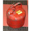 Image 1 : ANTIQUE GAS CAN 2-1/2 GALLONS