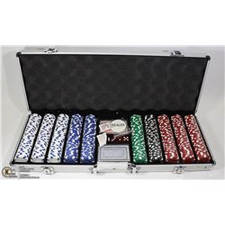 CLASSIC POKER GAME SET - NEW IN BOX