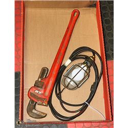RIDGID 24 INCH HEAVY DUTY WRENCH AND TROUBLE LIGHT