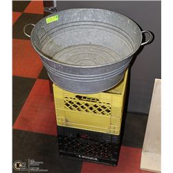 VINTAGE METAL WASH TUB  & 2 STACKING CRATES