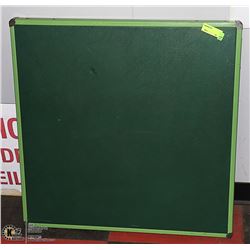 VINTAGE 2 TONE GREEN CARD TABLE. FURNITURE