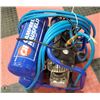 Image 1 : CAMPBELL HAUSFELD 4 GALLON COMPRESSOR