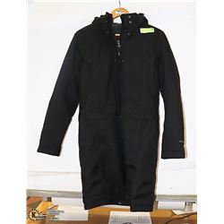 WOMENS EDDIE BAUER WATERPROOF JACKET SZ M