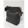 Image 2 : NEW LADIES TWO TONE BLACK SHOULDER BAG