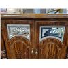 Image 5 : 3 PIECE BEDROOM SET, INCLUDES QUEEN HEADBOARD