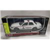 Image 1 : 1:24 RCMP 2007 CROWN DIE CAST POLICE