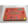 Image 1 : VINTAGE CHESS & CHECKER GAME IN BOX