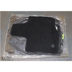 COMPLETE SET OF  2015 -2018 FORD F150 CREW CAB