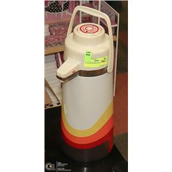 16" RETRO PUMP ACTION THERMOS