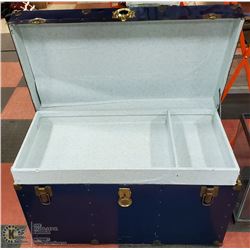 BLUE TRUNK, 36 X 20 X 21