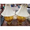 Image 2 : PAIR OF VINTAGE AMBER GLASS TABLE LAMPS